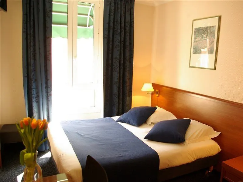 Hotel Univers Nice 4*,  France