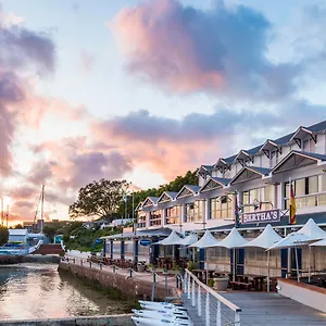 Quayside 3* Simon's Town