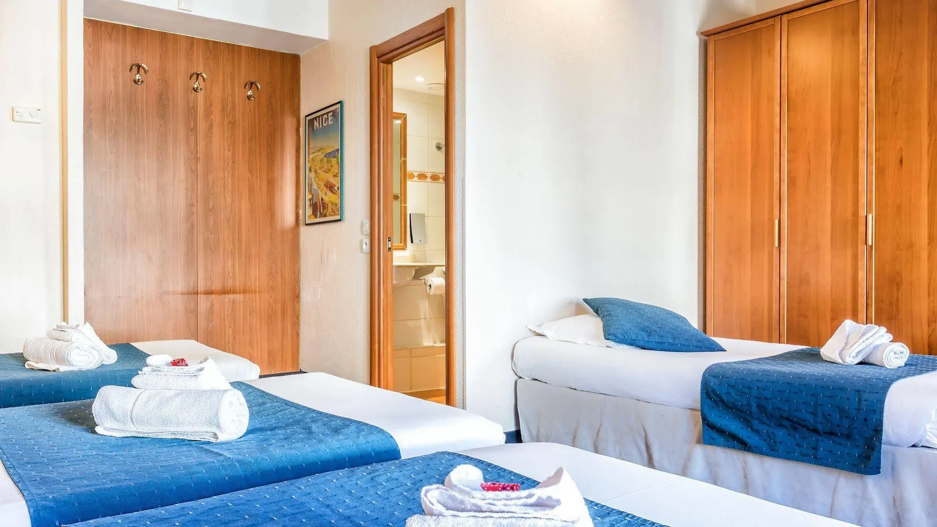 Hotel Univers Nice 4*,